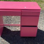 This Desk Used to Be Pink. You'll Never Believe What Color It Is Now!